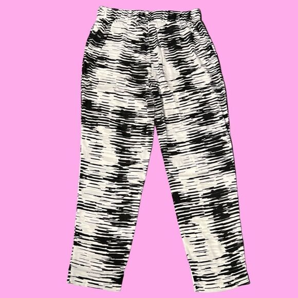 REVOLVE Three Eighty-Two Lightweight Tapered  Leg Pant, Black/White, Medium. NWT - Picture 2 of 14